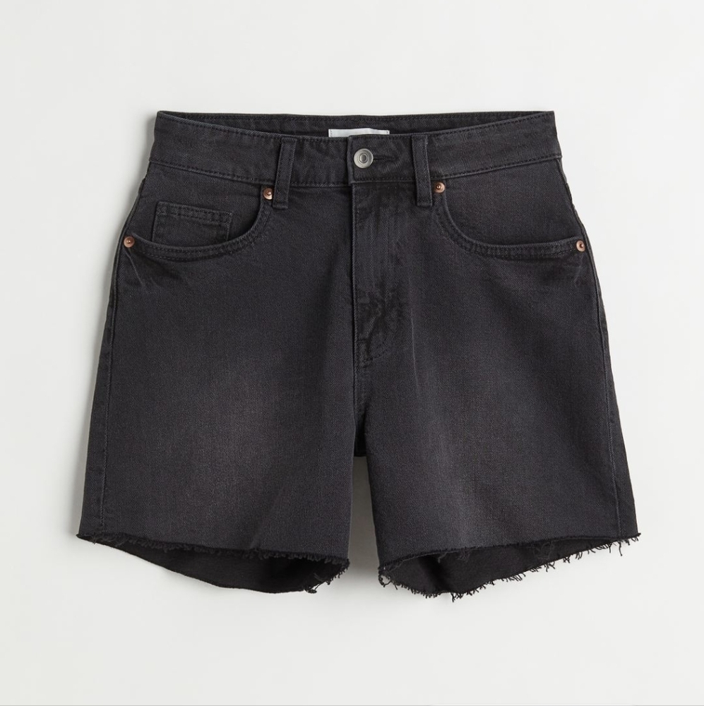 H&M highwaisted shorts